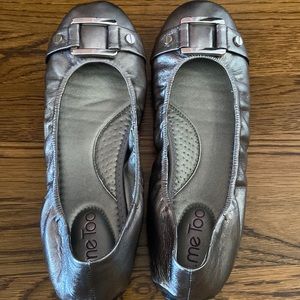 Me Too, NEVER BEEN WORN silver buckle stretch ballet flats
